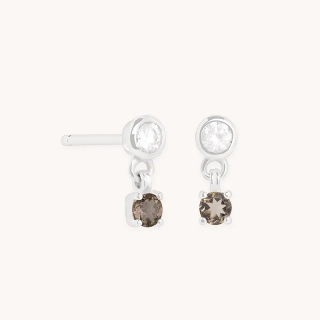 Astrid & Miyu Diamond Quartz Charm clous or blanc