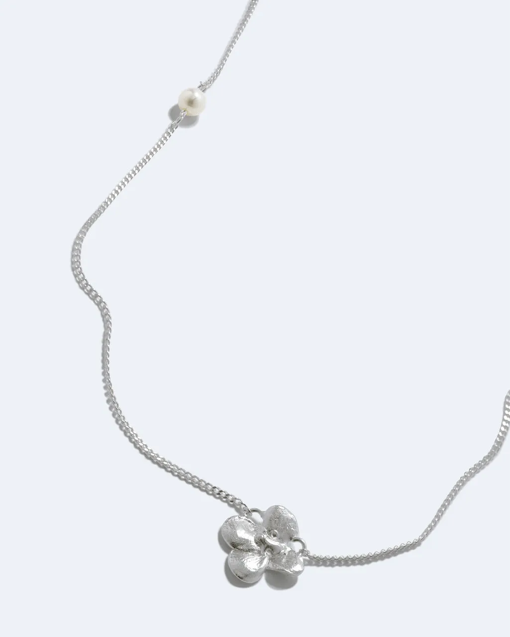 Completedworks Lucky Break collier perle plaqué argent