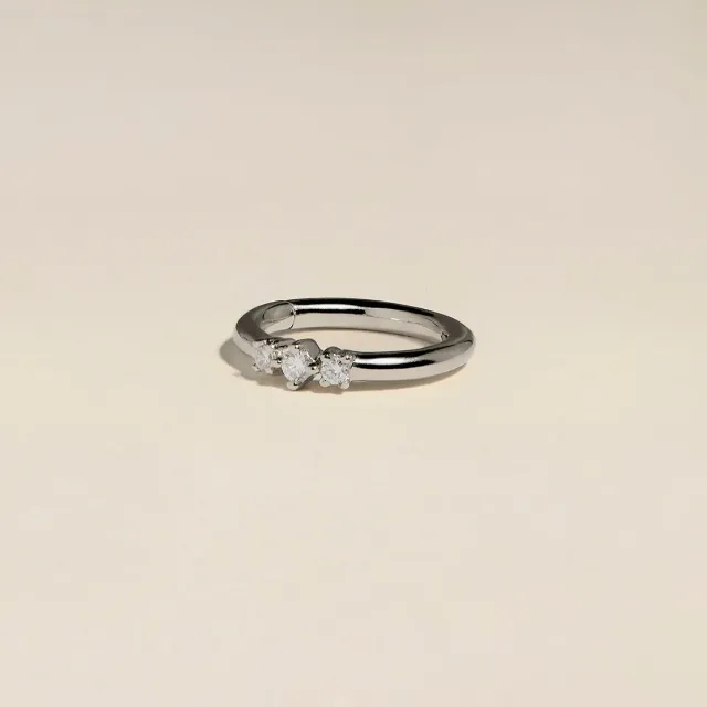Astrid & Miyu Diamond Triology piercing or blanc diamant