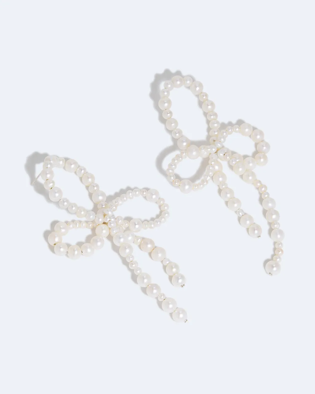 Completedworks Loop-the-Loop boucles perle argent