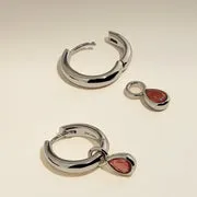 Astrid & Miyu Sunset Pear créoles argent charm poire