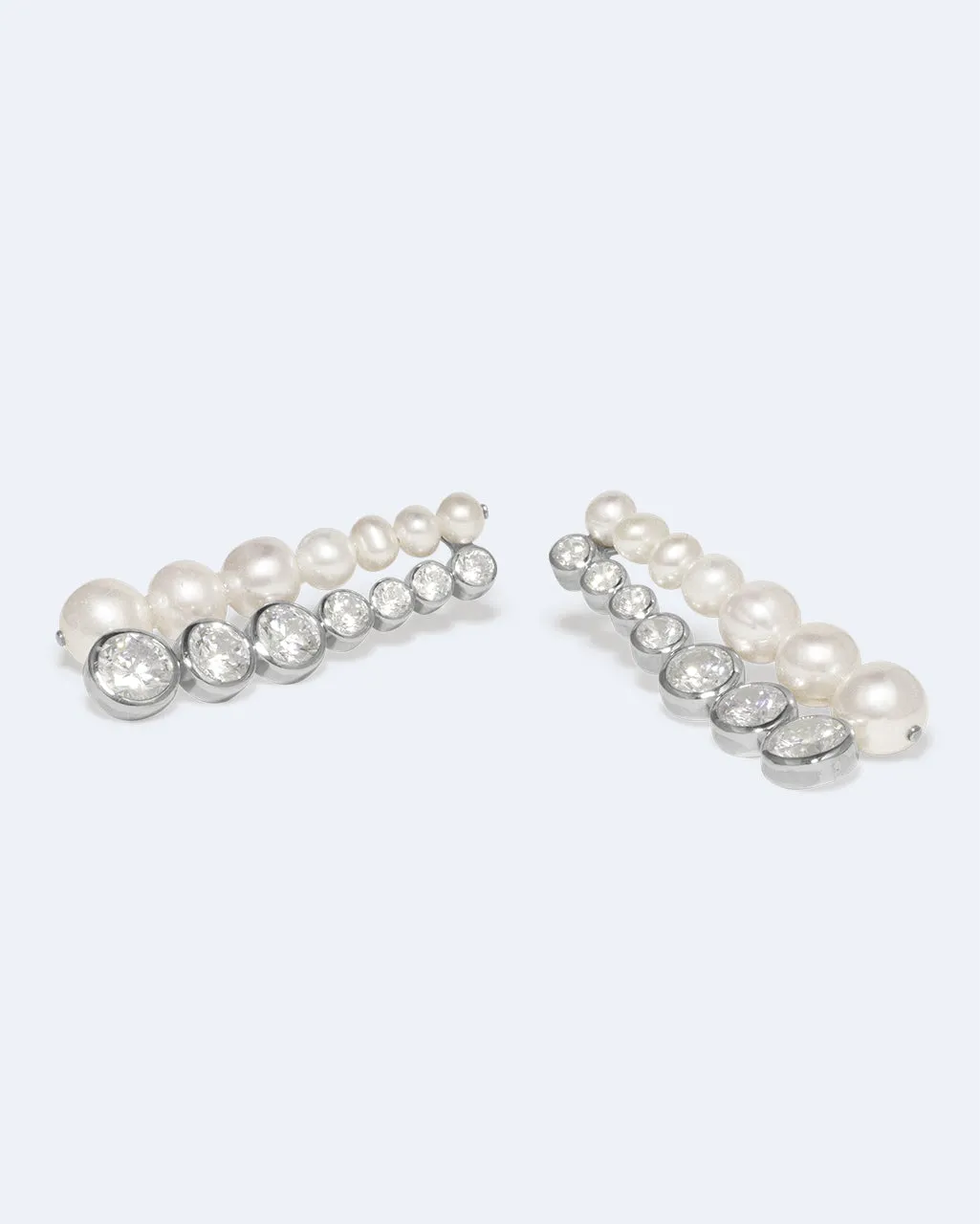 Completedworks The Mirage boucles d'oreilles perles zirconia