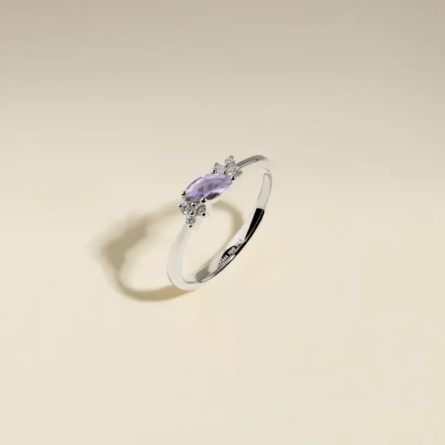 Astrid & Miyu Tanzanite December bague or blanc tanzanite