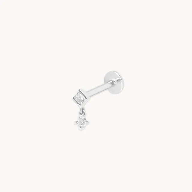 Astrid & Miyu Diamond Bezel Charm piercing or blanc massif