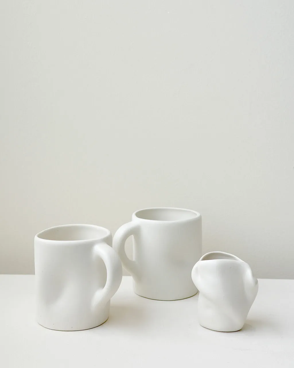 Completedworks Bumpity Bump Bump mug blanc mat céramique