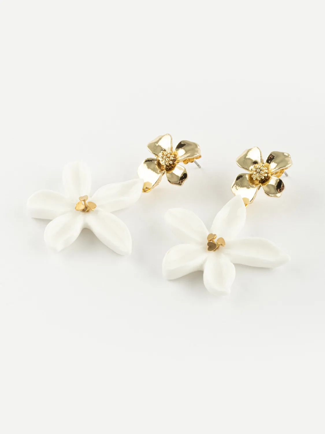 Nach Bijoux Jasmin et moi boucles d'oreilles fleurs blanches