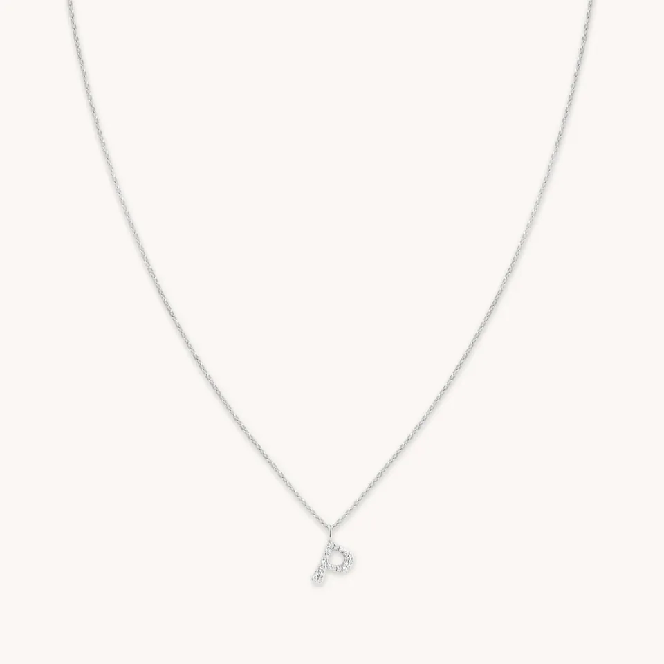 Astrid & Miyu P Initial Pavé collier argent initiale P