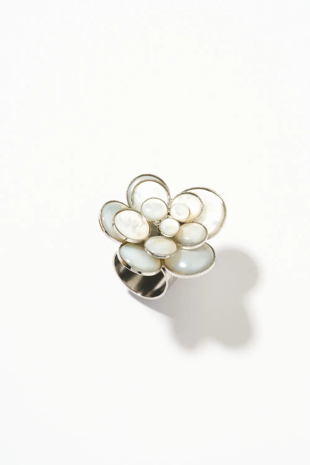 Philippe Ferrandis Cielo Big Ring bague fleur nacre réglable