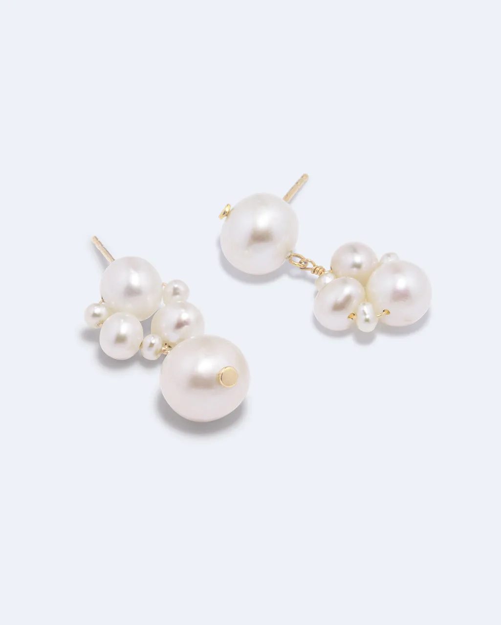 Completedworks Foibles boucles d’oreilles perles plaqué or