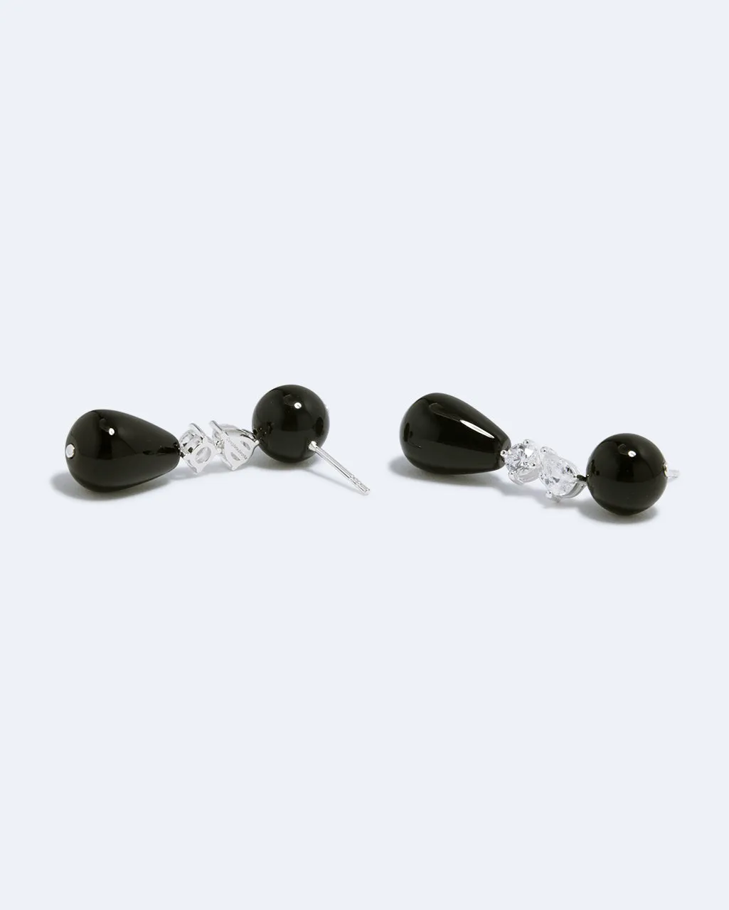 Completedworks Tarn boucles d’oreilles onyx zircone argent