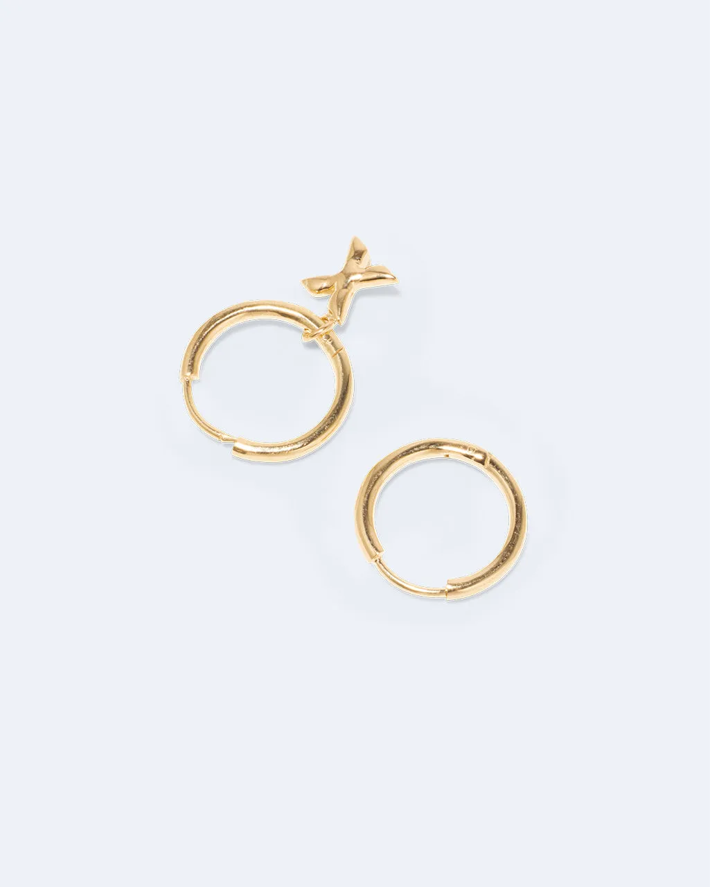 Completedworks Classicworks boucles dépareillées vermeil