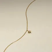 Astrid & Miyu Twilight Star collier pendentif étoile doré
