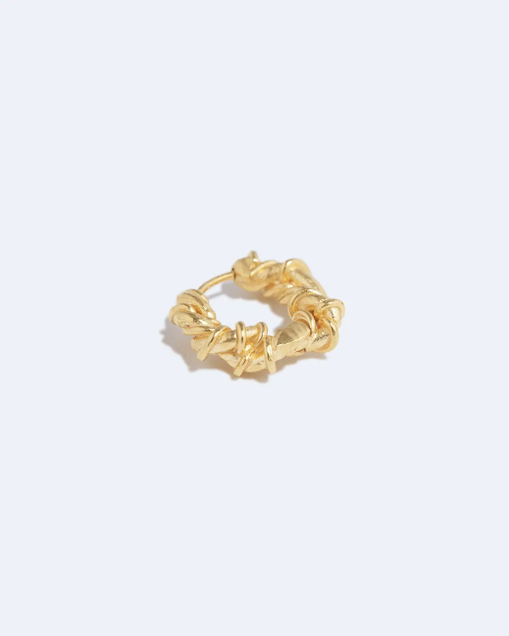 Completedworks The Fates Were Interwoven mono boucle dorée