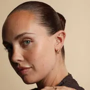 Astrid & Miyu Molten Textured Hoops boucles d'oreilles or massif