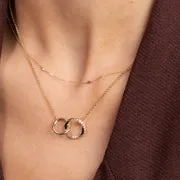 Astrid & Miyu Topaz Charm collier or massif topaze