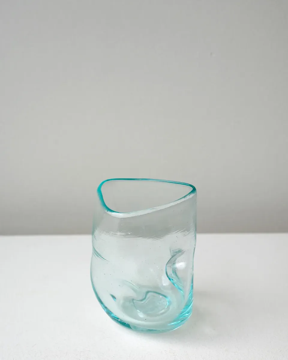 Completedworks Thaw verre verre recyclé transparent