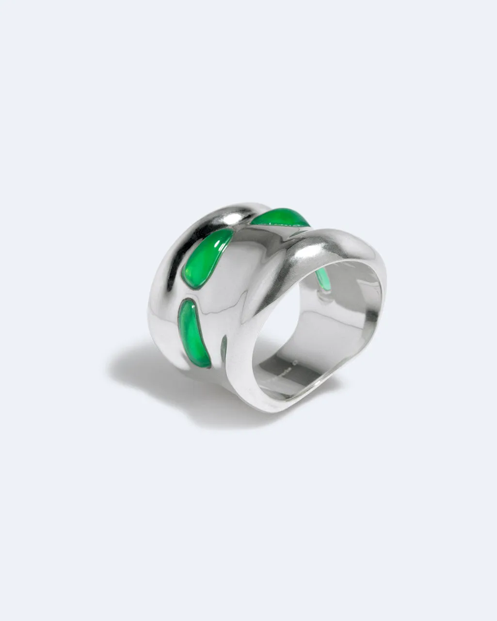 Completedworks Cobblestones bague pierre verte argentée