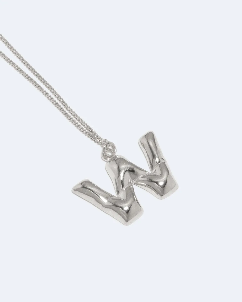 Completedworks Classicworks W collier argent initial