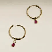 Astrid & Miyu Ruby July breloque or massif rubis
