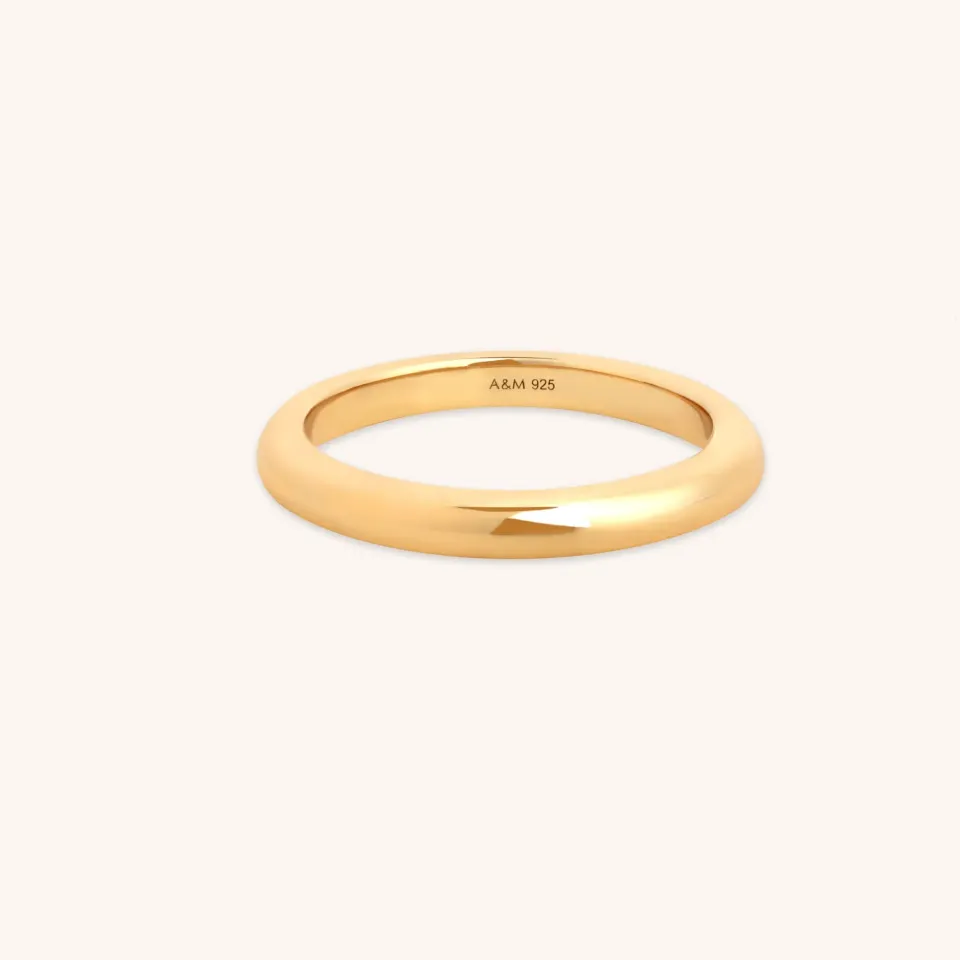 Astrid & Miyu Essential bague empilable dorée