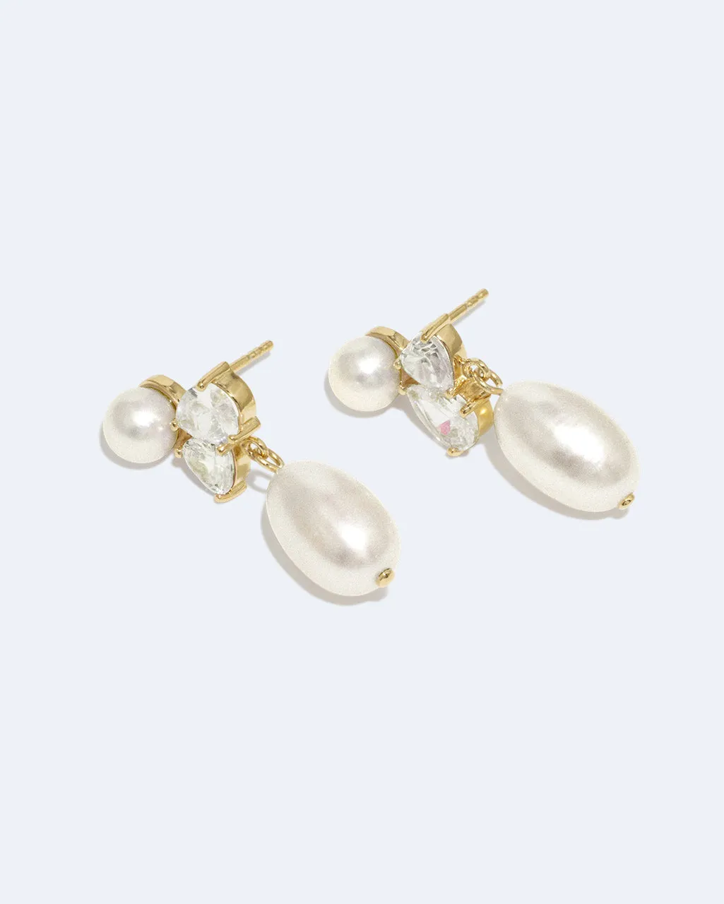 Completedworks Infinity's Reversal boucles d'oreilles perles zirconia vermeil