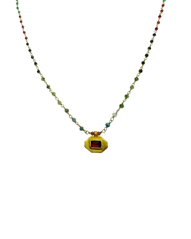 Le Fourbi de Capucine N89 collier laiton doré grenat lapis