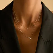 Astrid & Miyu Marquise Drop collier diamant or blanc