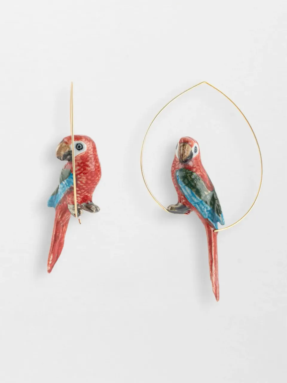 Nach Bijoux Perroquet rouge grandes créoles 7 cm