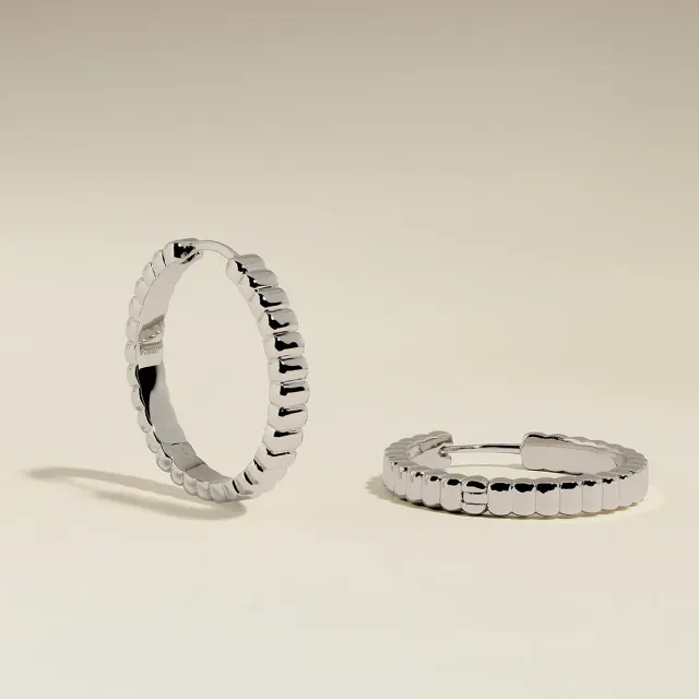 Astrid & Miyu Ridged créoles argent striées