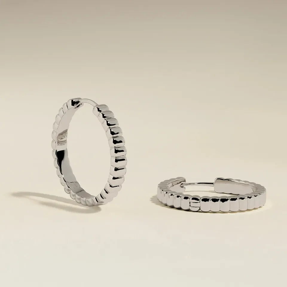 Astrid & Miyu Ridged créoles argent striées