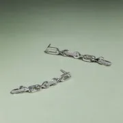 Astrid & Miyu Pavé Chain Link boucles argent éclat