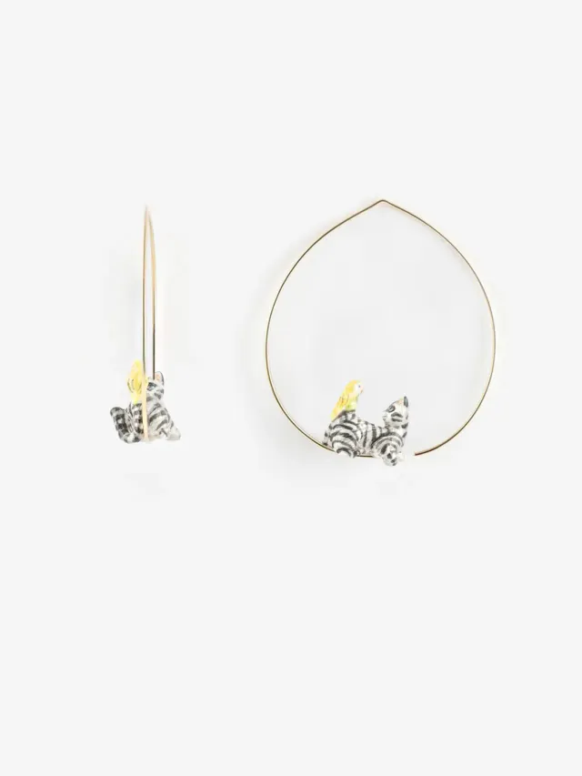Nach Bijoux moyennes créoles chat tabby boucles d'oreilles