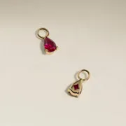 Astrid & Miyu Ruby July breloque or massif rubis