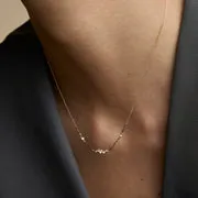 Astrid & Miyu Molten Diamond Cluster collier or diamants