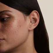 Astrid & Miyu Pear Daith Hoop piercing or massif diamant