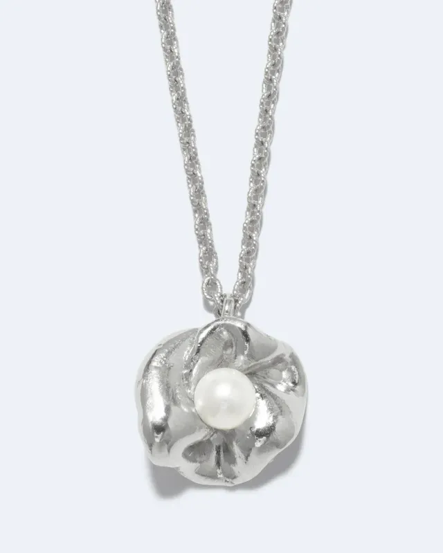 Completedworks Dream Odyssey collier pendentif perle argent