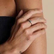 Astrid & Miyu Opal Cocktail Ring bague argent opale