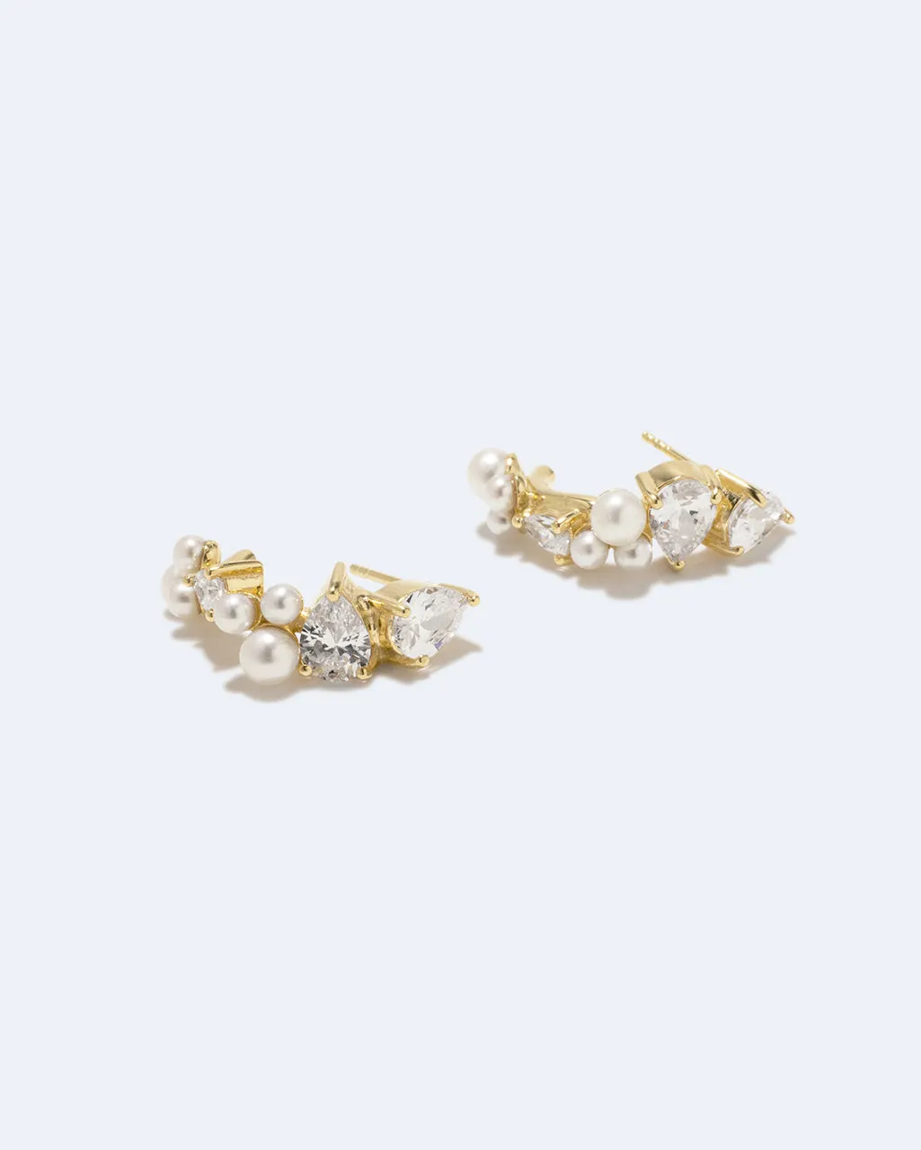 Completedworks Chasing Shadows boucles d’oreilles perle zirconia