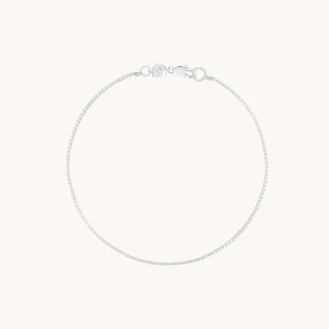 Astrid & Miyu Essential Box Chain bracelet maille argent