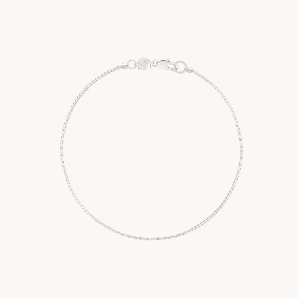 Astrid & Miyu Essential Box Chain bracelet maille argent