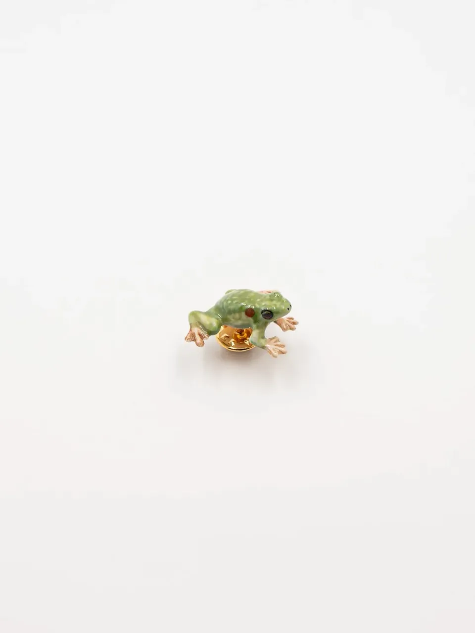 Nach Bijoux grenouille pin's porcelaine dorée