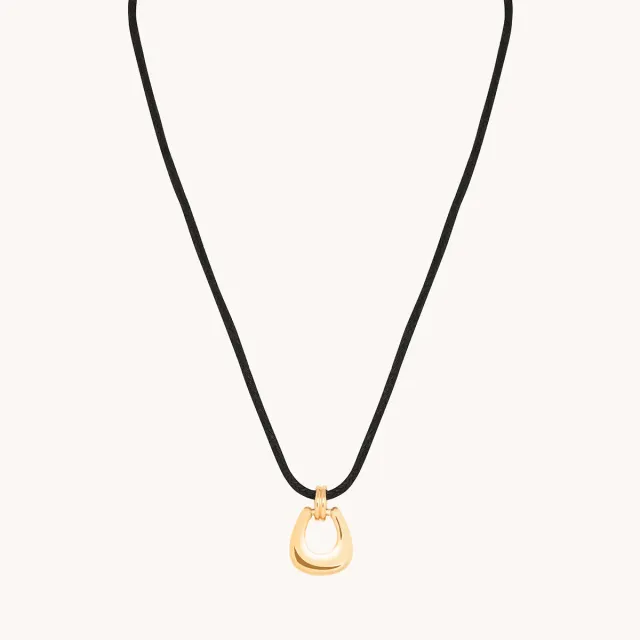 Astrid & Miyu Hardware Pendant collier cordon doré