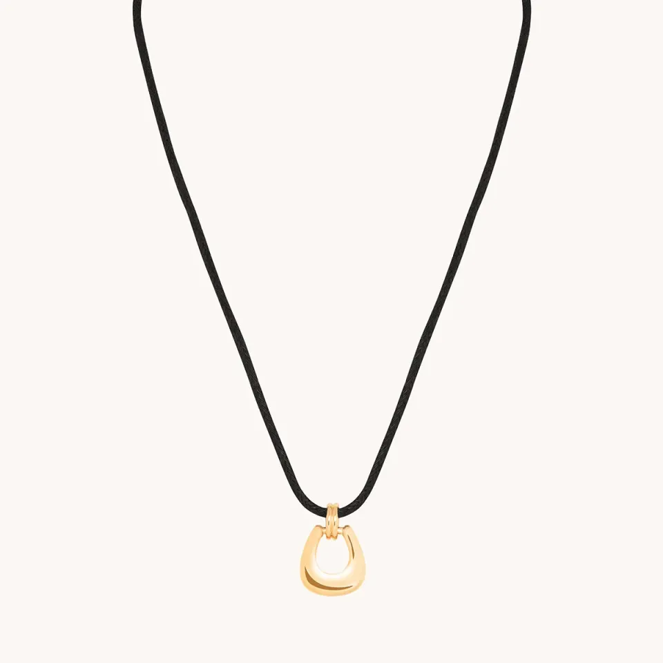 Astrid & Miyu Hardware Pendant collier cordon doré