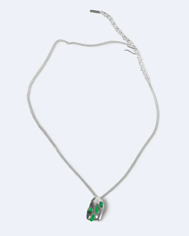 Completedworks Cobblestones pendentif résine verte argent