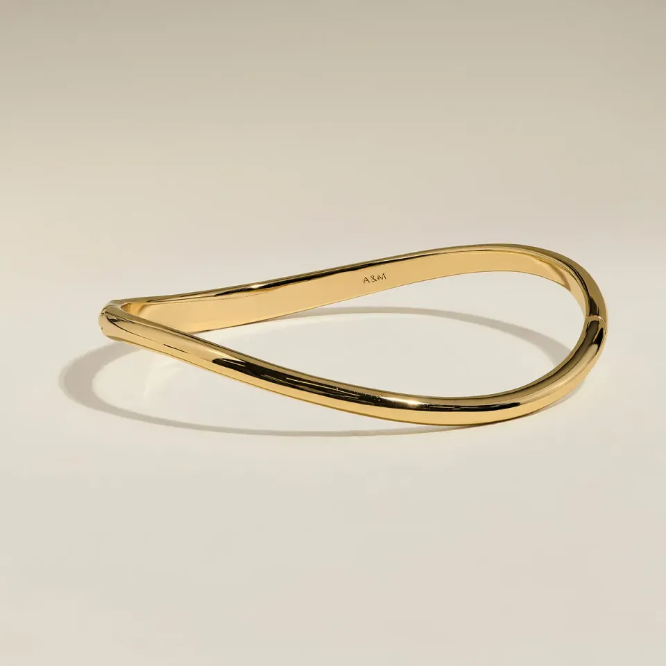 Astrid & Miyu Wave Bangle bracelet doré vague