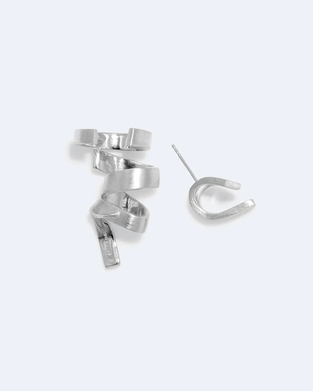 Completedworks Jelly boucles d'oreilles argent dépareillées