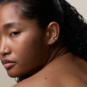 Astrid & Miyu Solstice Rook piercing or blanc massif