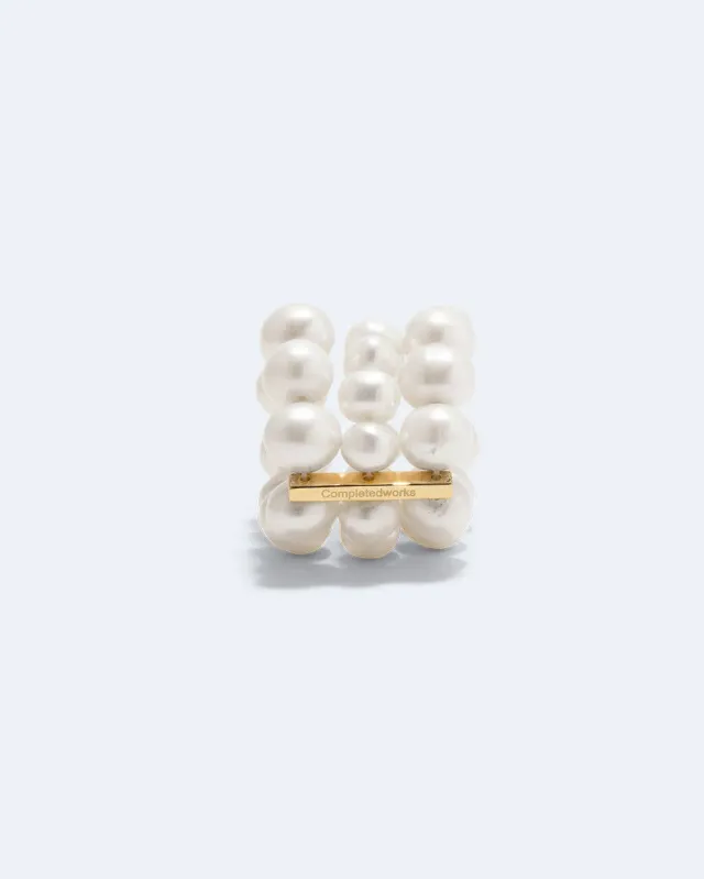 Completedworks One [Blank] Can Change the World bague perle dorée
