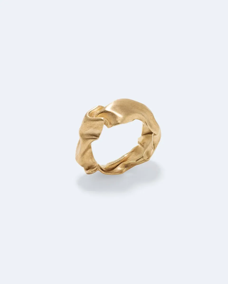 Completedworks Fold Notsobig Crunched bague vermeil or recyclé