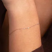 Astrid & Miyu Topaz Charm bracelet or blanc topaze